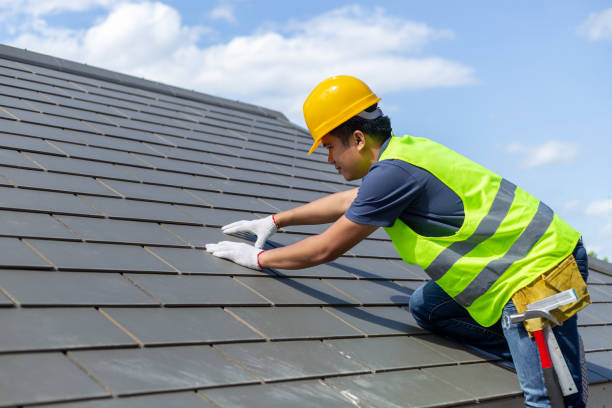 Best Best Roofing Contractors  in Hebron, IL